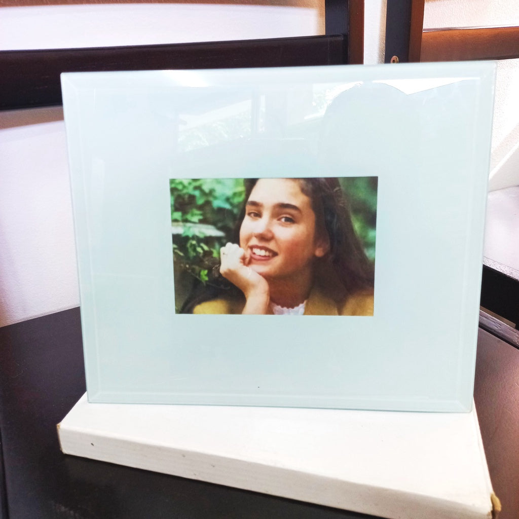 Photo Frame for 3R 3-1/2 X 5" Photo Morwenna LW Wall Mount Table Top Like White Picture Frame Glass