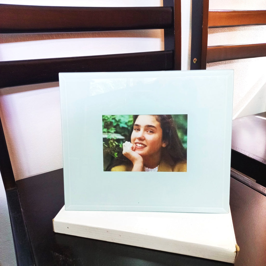 Photo Frame for 3R 3-1/2 X 5" Photo Morwenna LW Wall Mount Table Top Like White Picture Frame Glass
