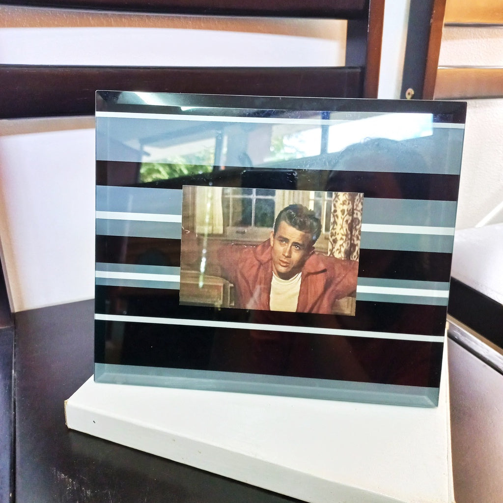 Photo Frame for 3R 3-1/2X5" Morwenna BGS Wall Mount Table Top Black Gray Striped Picture Frame Glass